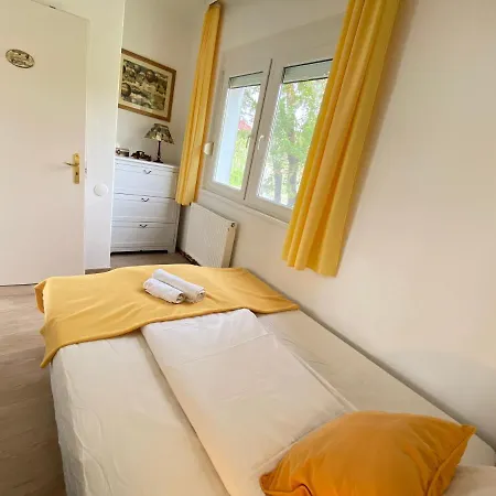 Dandelion Szepvoelgyi Vendeghaz Σπίτι διακοπών